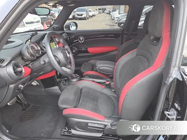 Mini Cooper S id 3476729 из Кореи 17