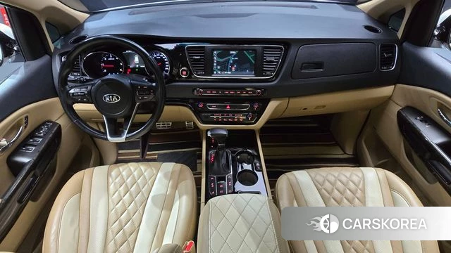 Kia The New Carnival id 4563247 из Кореи 17