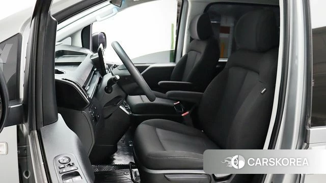 Hyundai Staria id 4361362 из Кореи 17