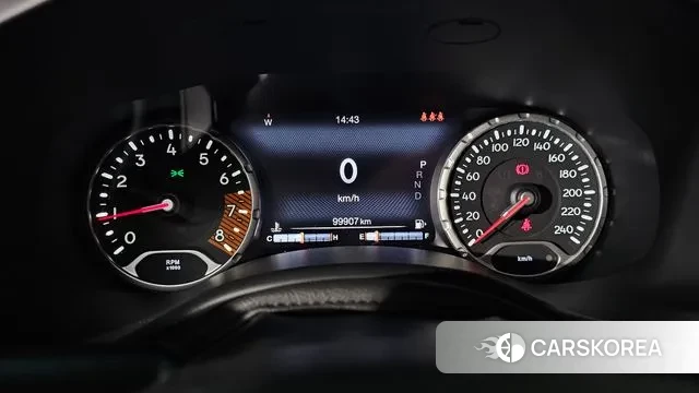 Jeep Renegade id 3281483 из Кореи 17