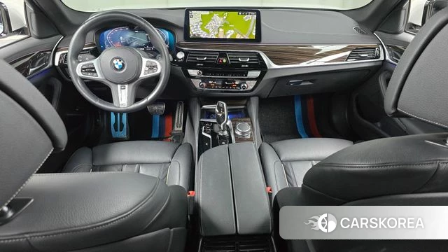 BMW 5 Series (G30) id 4361596 из Кореи 28