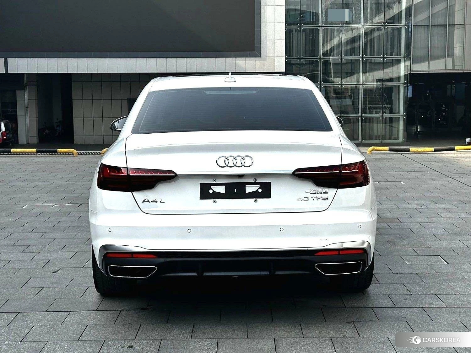 Audi A4L id 4440495 из Китая 7