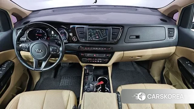 Kia The New Carnival id 3444935 из Кореи 17