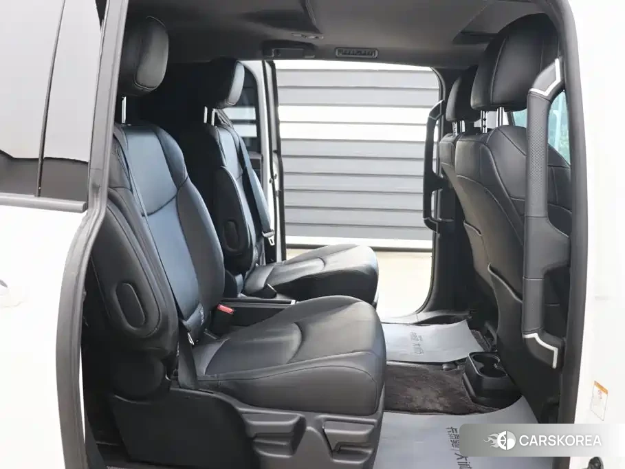 Toyota Sienna id 4600528 из Китая 29