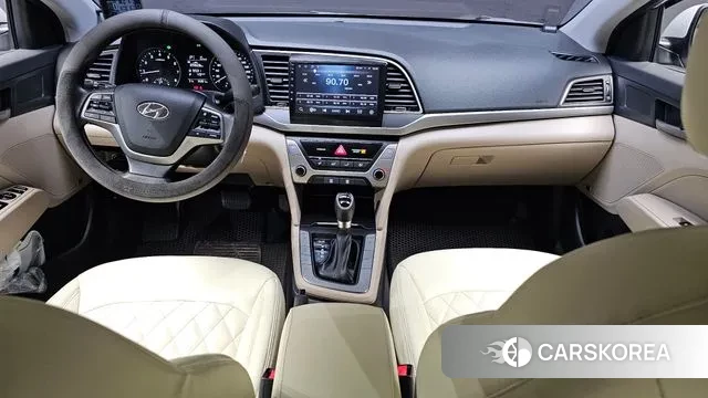 Hyundai Avante AD id 3060971 из Кореи 17