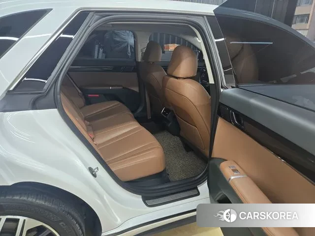 Hyundai Grandeur (GN7) id 3058291 из Кореи 17