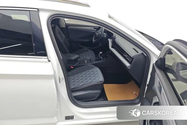 Volkswagen Sagitar id 4254783 из Китая 14