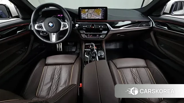 BMW 5 Series (G30) id 3675937 из Кореи 17