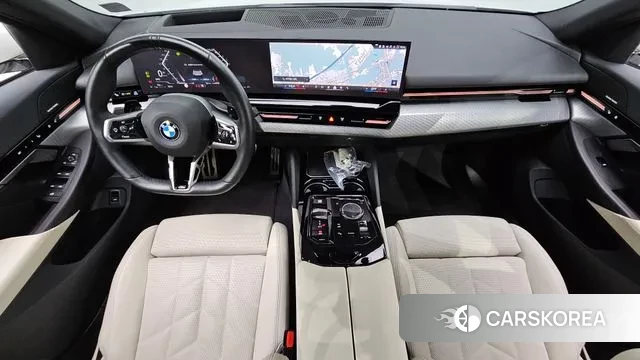 BMW 5 Series (G60) id 3517810 из Кореи 17