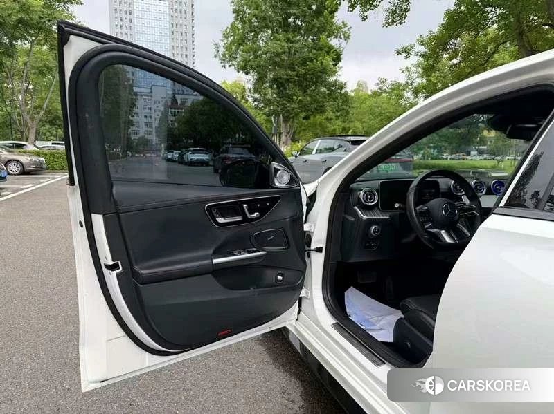 Mercedes-Benz C-class id 4498576 из Китая 15
