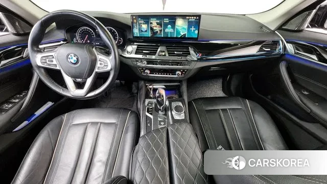 BMW 5 Series (G30) id 3357117 из Кореи 17