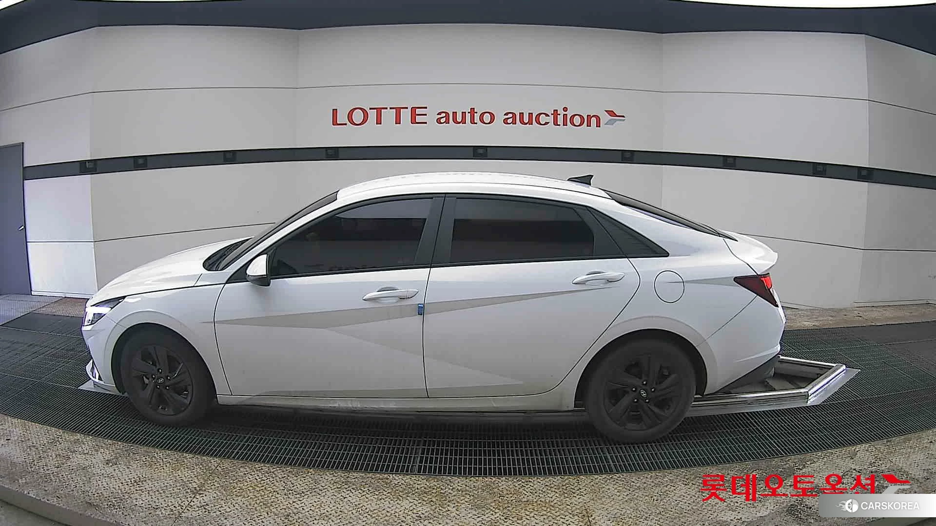 Hyundai Avante Hybrid id 3881988 из Кореи 33