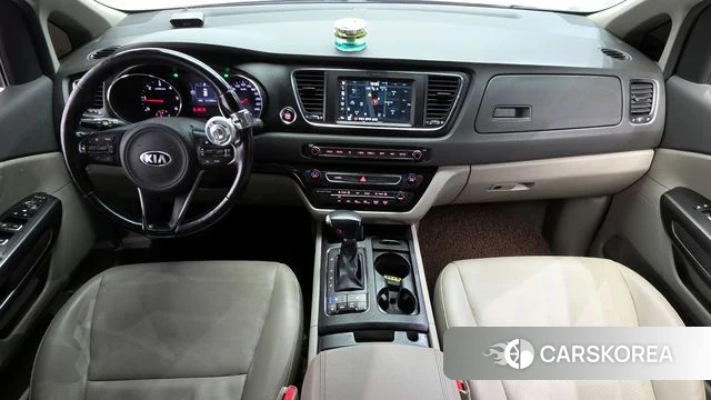 Kia All New Carnival id 4345839 из Кореи 29
