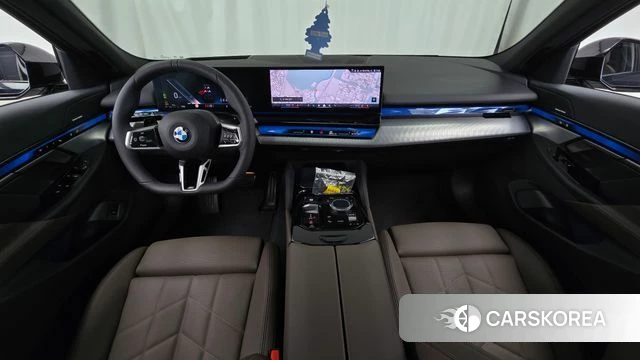 BMW 5 Series (G60) id 4480011 из Кореи 29