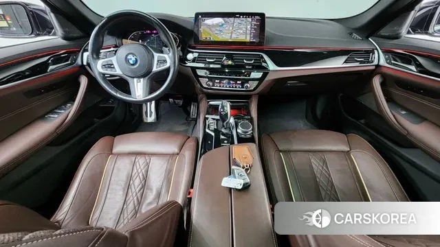 BMW 5 Series (G30) id 3629954 из Кореи 17