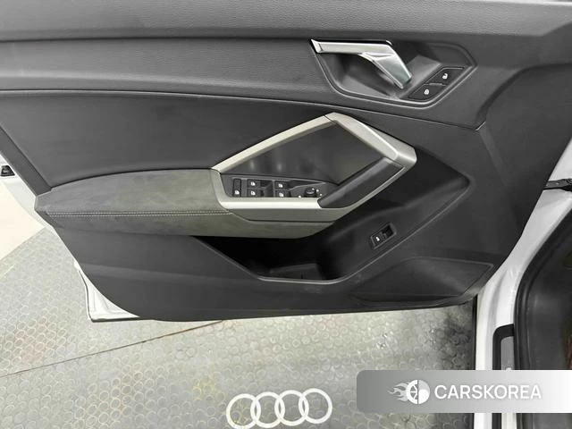 Audi Q3 id 4359209 из Китая 18