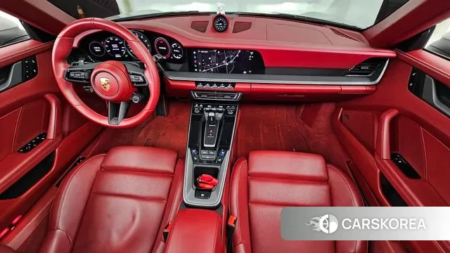 Porsche 911(992) id 3280432 из Кореи 17