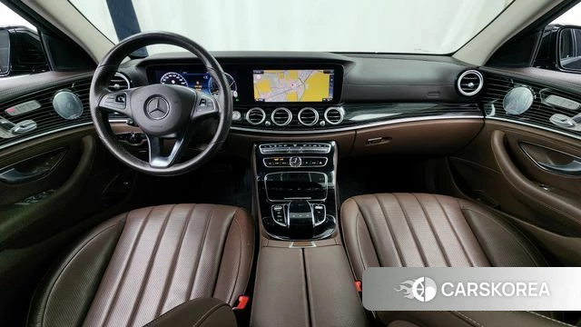 Mercedes-Benz E-Class W213 id 3821169 из Кореи 17