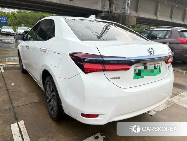 Toyota Corolla dual engine E+ id 4257930 из Китая 7