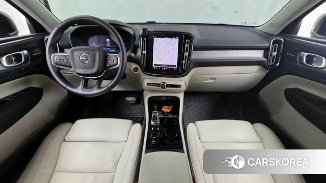 Volvo XC40 id 3858857 из Кореи 17