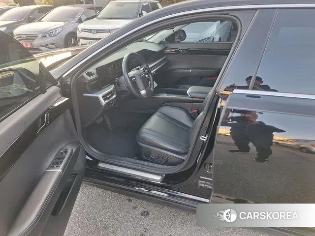 Hyundai Grandeur (GN7) id 3596600 из Кореи 17