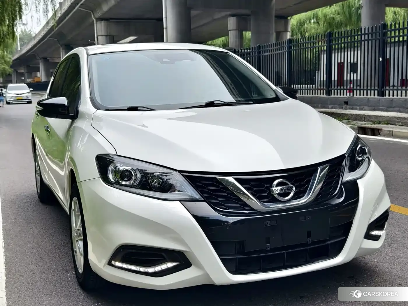 Nissan Tiida id 4570675 из Китая 20