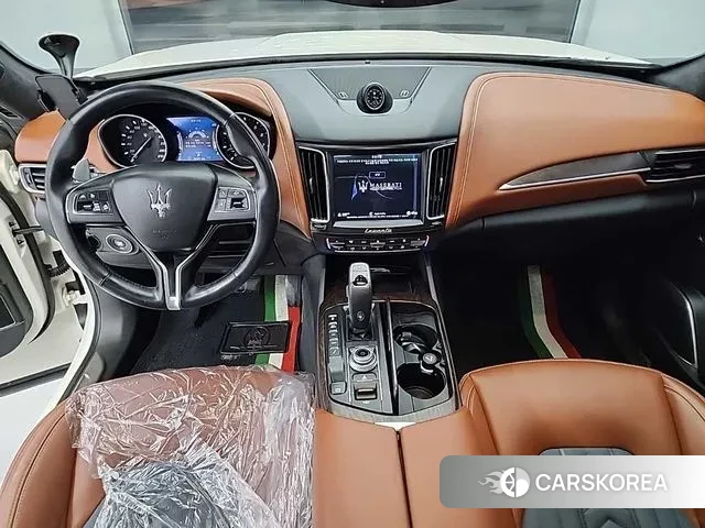 Maserati Levante id 3488847 из Кореи 16