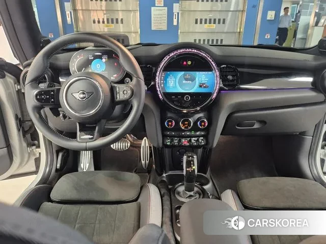 Mini Cooper S id 3037329 из Кореи 17