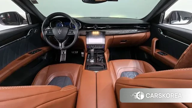 Maserati Quattroporte id 3402872 из Кореи 17