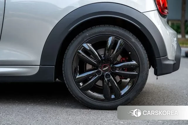 Mini Cooper S Convertible id 3026761 из Кореи 9