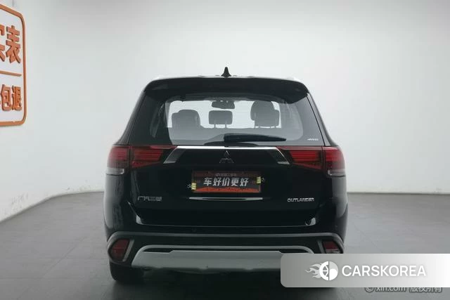 Mitsubishi  Outlander id 4210244 из Китая 21