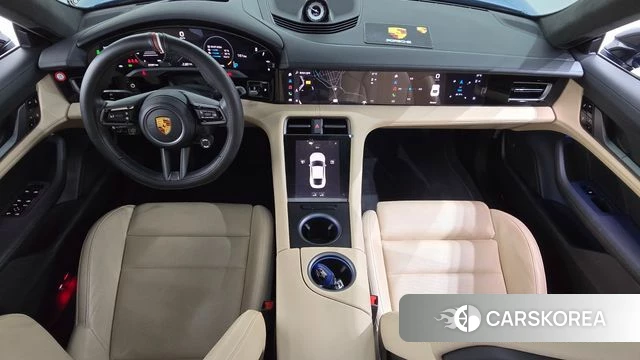 Porsche Taycan id 4542399 из Кореи 31