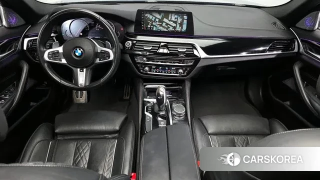 BMW 5 Series (G30) id 3761046 из Кореи 17