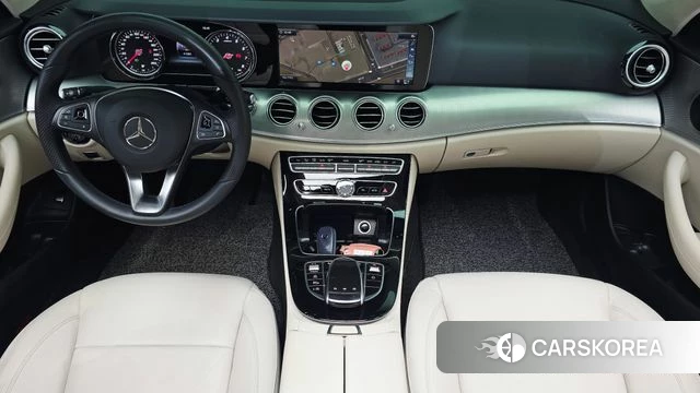 Mercedes-Benz E-Class W213 id 4557976 из Кореи 28