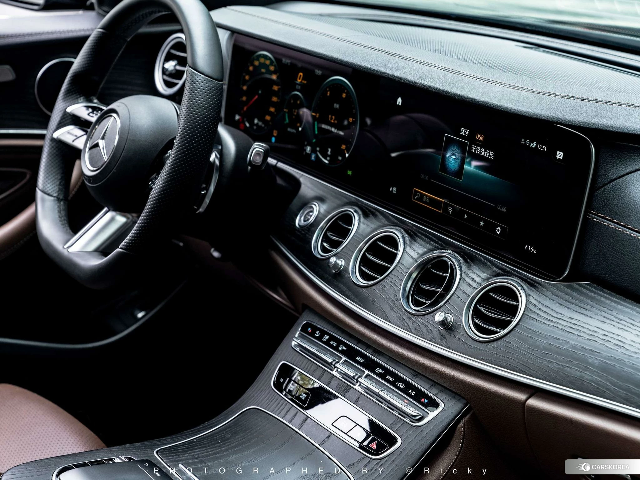 Mercedes-Benz E-class id 4407406 из Китая 8