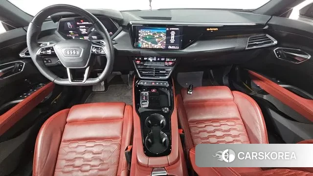 Audi e-Tron GT id 3625615 из Кореи 17