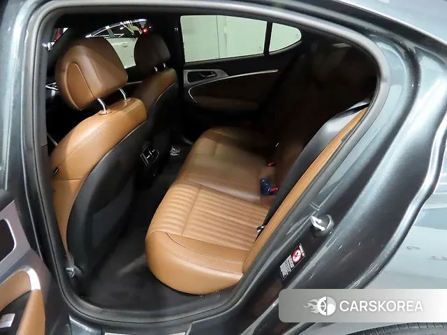 Genesis G70 id 3552885 из Кореи 17