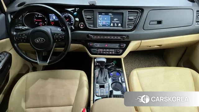 Kia The New Carnival id 2902756 из Кореи 17