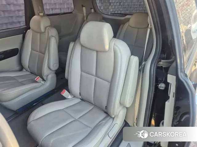 Kia The New Carnival id 3709221 из Кореи 16