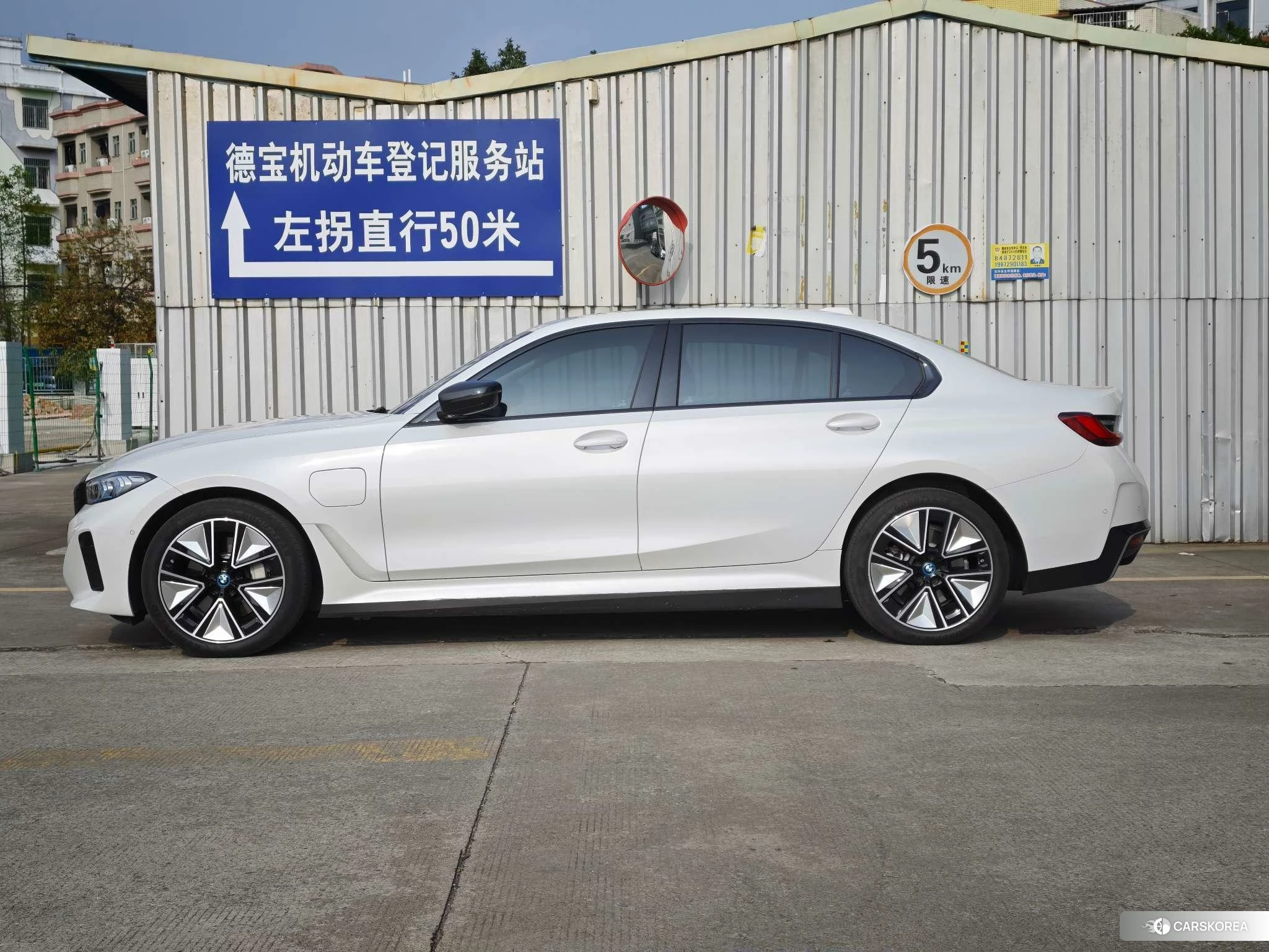 BMW i3 id 4419323 из Китая 18