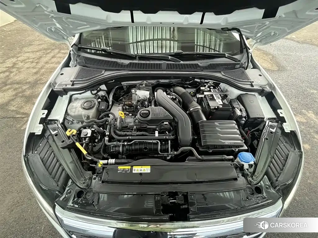 Volkswagen Sagitar id 4565436 из Китая 13