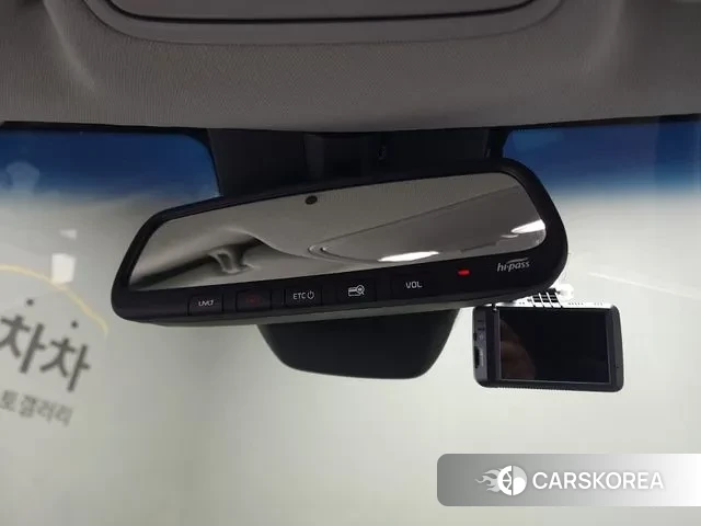 Kia The New Niro id 3694912 из Кореи 16