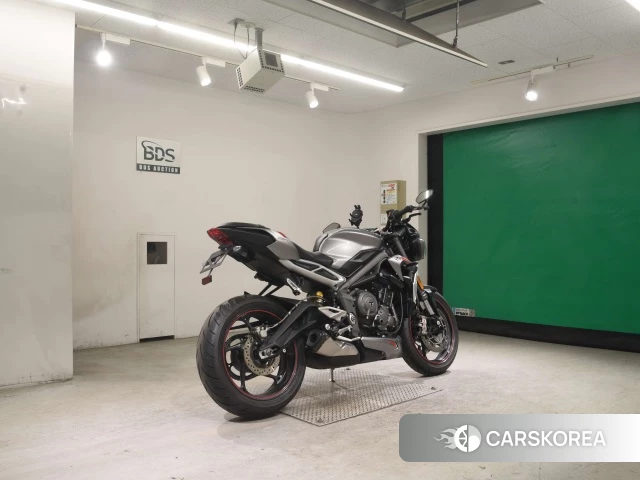 Проданный Triumph STREET TRIPLE 765 RS 2021 из Японии, фото 5