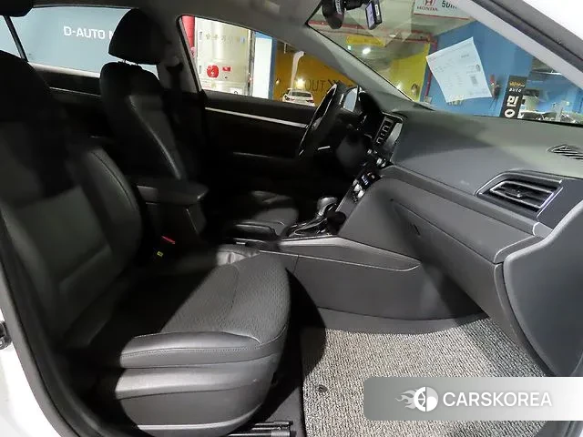 Hyundai The New Avante AD id 3718140 из Кореи 17