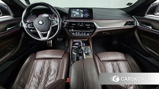 BMW 5 Series (G30) id 3510240 из Кореи 17