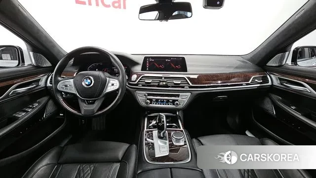 BMW 7 Series (G11) id 3055107 из Кореи 17