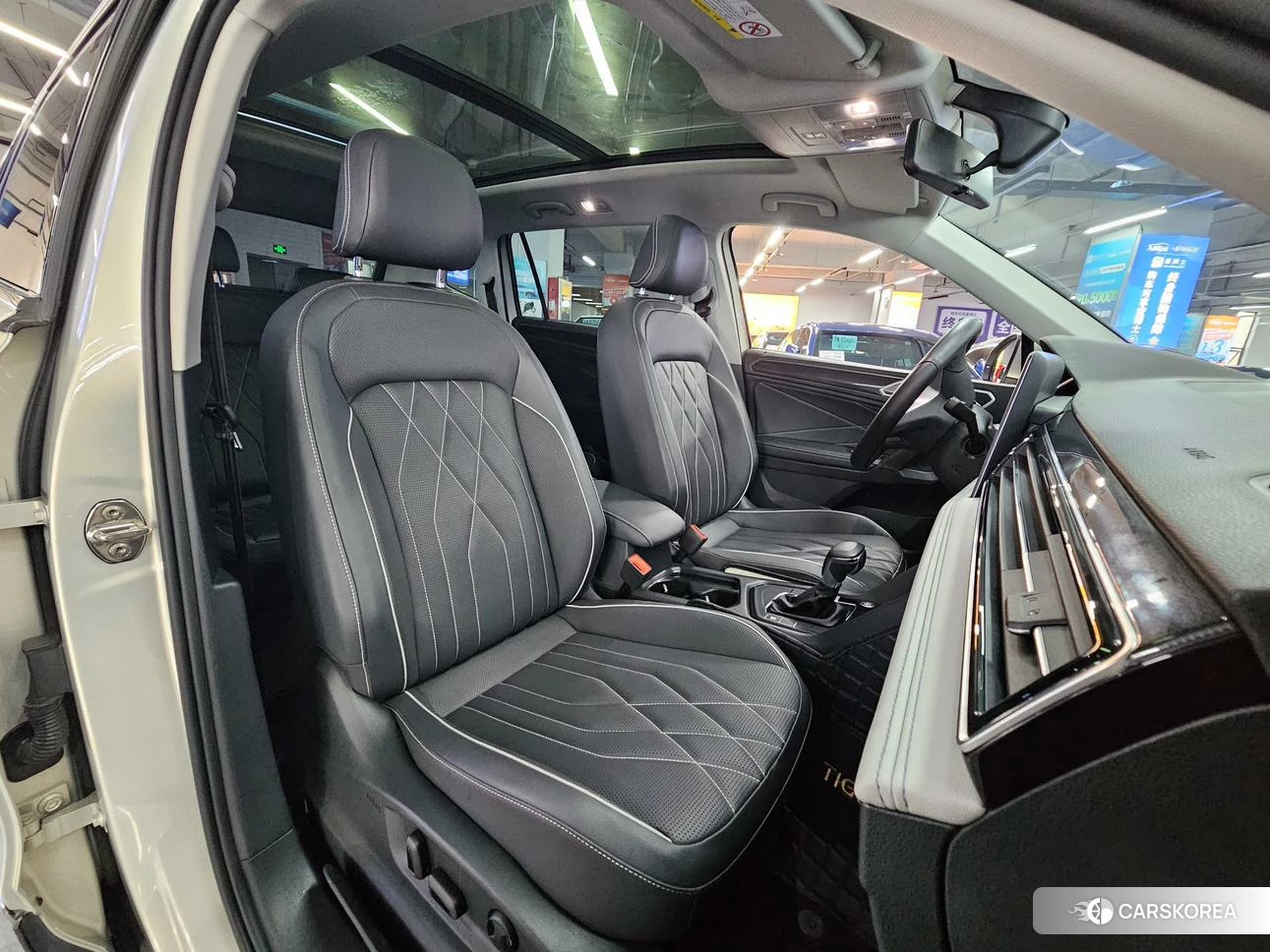 Volkswagen Tiguan L id 4486463 из Китая 21
