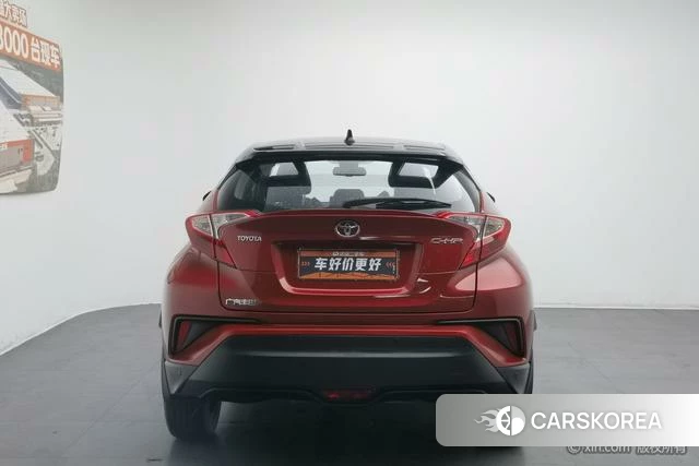 Toyota C-HR id 4313971 из Китая 45