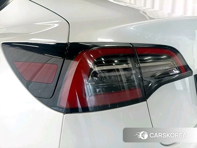 Tesla Model 3 id 4253105 из Китая 17