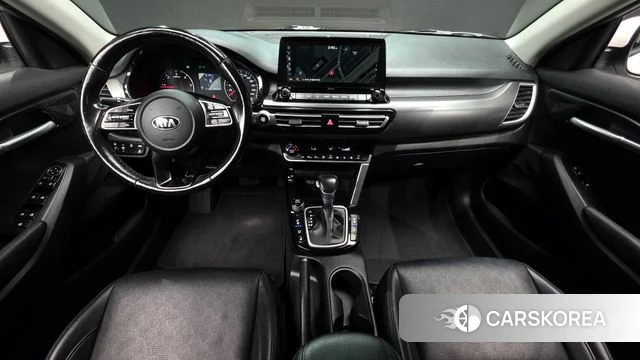 Kia Seltos id 4625801 из Кореи 27